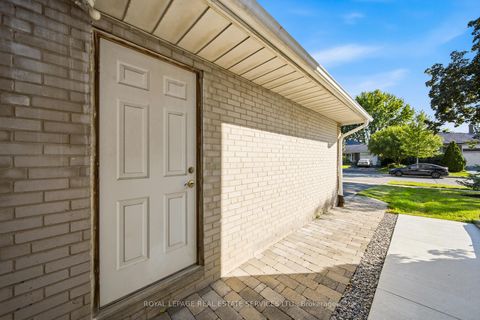 Photo 45 at 127 Redgrave Drive, Richview, Toronto