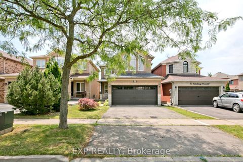 Photo 2 at 55 Sandway Crescent, Maple, Vaughan