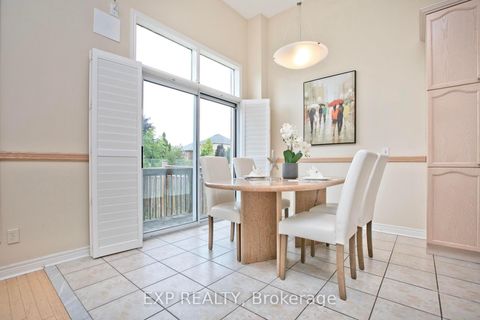 Photo 10 at 55 Sandway Crescent, Maple, Vaughan