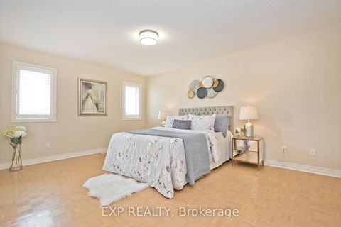 Photo 20 at 55 Sandway Crescent, Maple, Vaughan