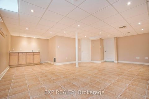 Photo 27 at 55 Sandway Crescent, Maple, Vaughan