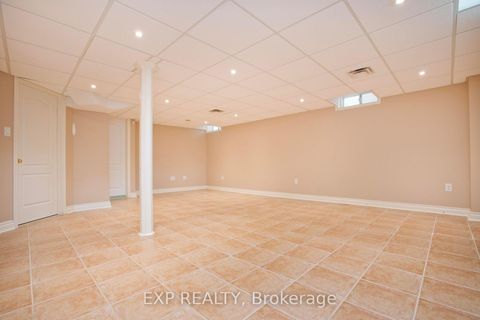 Photo 28 at 55 Sandway Crescent, Maple, Vaughan