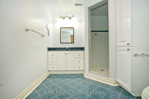Photo 29 at 55 Sandway Crescent, Maple, Vaughan