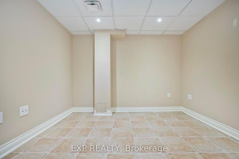 Photo 30 at 55 Sandway Crescent, Maple, Vaughan