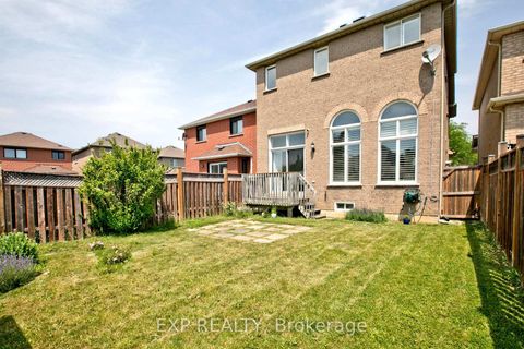 Photo 33 at 55 Sandway Crescent, Maple, Vaughan
