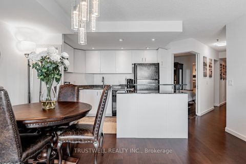 Photo 6 at 511 - 208 Queens Quay W, Waterfront Communities C1, Toronto
