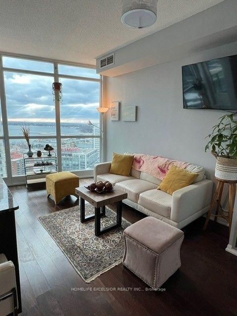 Photo 4 at 2903 - 215 Fort York Boulevard SE, Niagara, Toronto