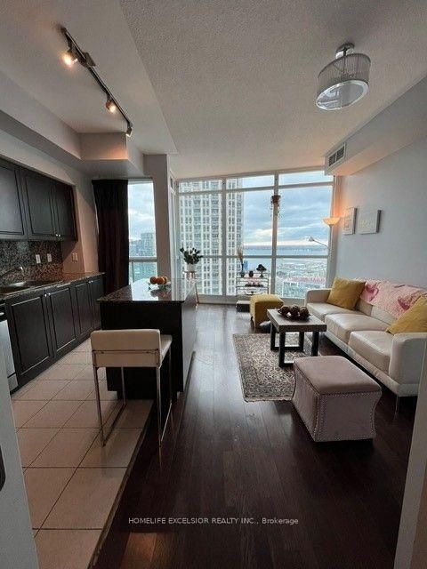 Photo 9 at 2903 - 215 Fort York Boulevard SE, Niagara, Toronto