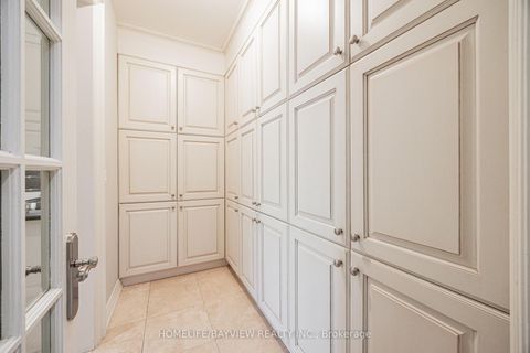 Photo 17 at 208 Holmes Avenue, Willowdale East, Toronto