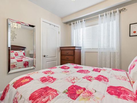 Photo 21 at 2 Grenadine Court, Humber Summit, Toronto