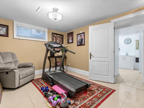 Photo 29 at 2 Grenadine Court, Humber Summit, Toronto