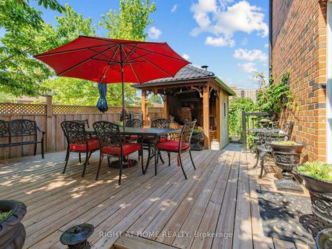 Photo 31 at 2 Grenadine Court, Humber Summit, Toronto