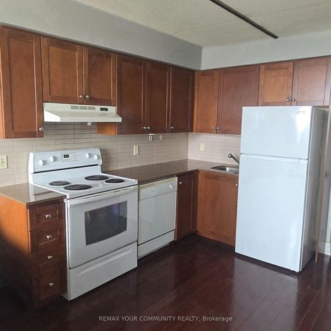 Photo 10 at 413 - 2737 Keele Street, CFB, Toronto