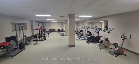 Photo 13 at 413 - 2737 Keele Street, CFB, Toronto