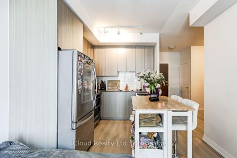 Photo 11 at 965 - 60 Ann O'Reilly Road, Henry Farm, Toronto