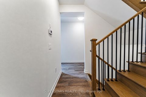 Photo 12 at 14 - 3069 Pharmacy Avenue, L'Amoreaux, Toronto