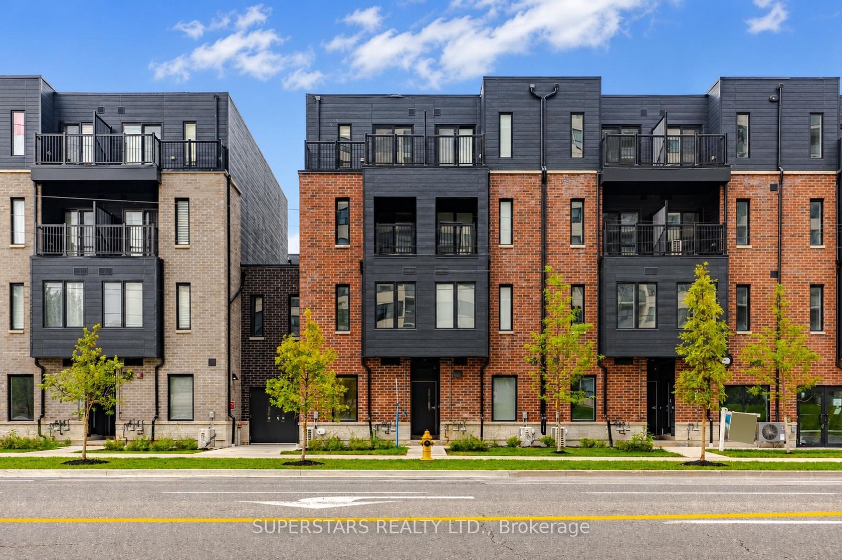 14 - 3069 Pharmacy Avenue, L