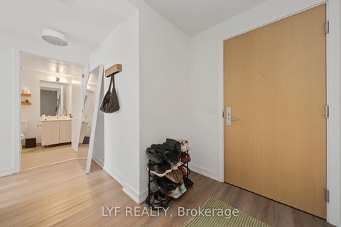 Photo 7 at 2403 - 357 King Street W, Waterfront Communities C1, Toronto