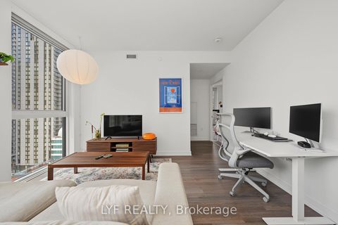 Photo 14 at 2403 - 357 King Street W, Waterfront Communities C1, Toronto