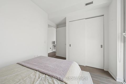 Photo 23 at 2403 - 357 King Street W, Waterfront Communities C1, Toronto