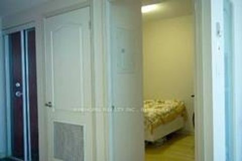 Photo 7 at 1206 - 263 Wellington Street W, Waterfront Communities C1, Toronto