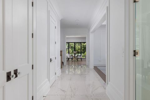 Photo 4 at 2B Fairway Road, Rosethorn, Toronto