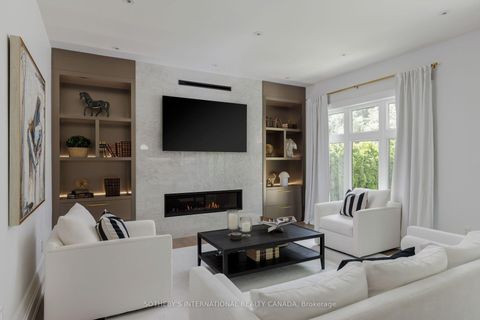 Photo 8 at 2B Fairway Road, Rosethorn, Toronto