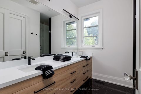 Photo 28 at 2B Fairway Road, Rosethorn, Toronto
