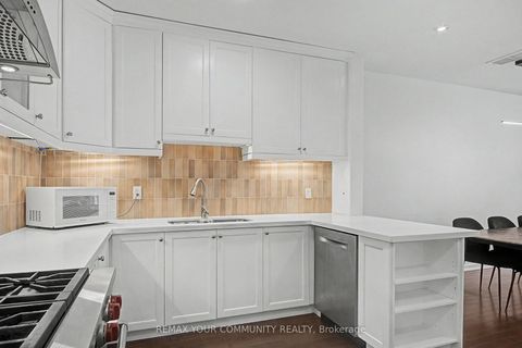 Photo 7 at 1079 Broadview Avenue, Broadview North, Toronto