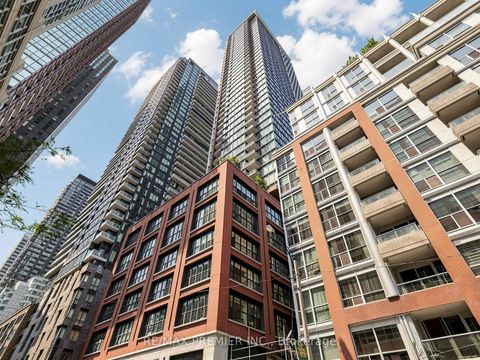 Photo 3 at 1007 - 55 Mercer Street, Waterfront Communities C1, Toronto