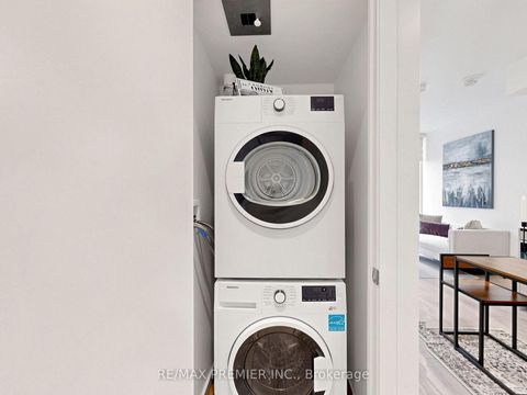 Photo 23 at 1007 - 55 Mercer Street, Waterfront Communities C1, Toronto