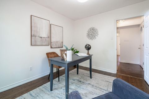 Photo 34 at 6 Donna Court, Newtonbrook East, Toronto