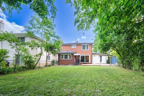 Photo 43 at 6 Donna Court, Newtonbrook East, Toronto