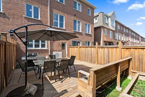 Photo 24 at 11 Fusilier Drive, Birchmount, Toronto