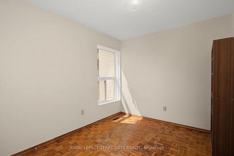 Photo 16 at 18 - 11 Four Winds Drive, York University Heights, Toronto