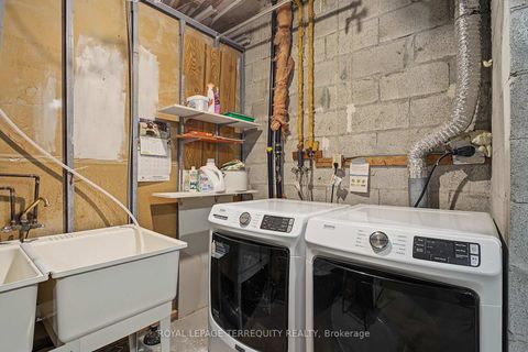 Photo 22 at 18 - 11 Four Winds Drive, York University Heights, Toronto