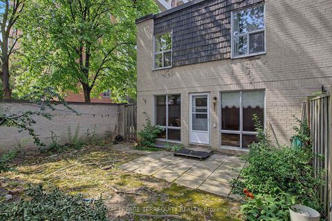 Photo 24 at 18 - 11 Four Winds Drive, York University Heights, Toronto