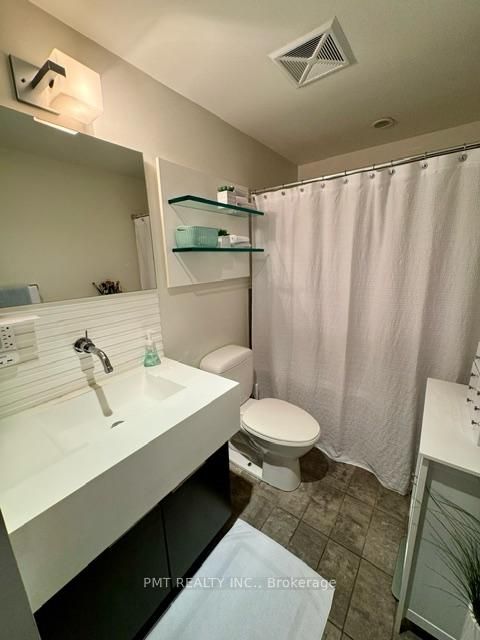 Photo 13 at 613 - 55 Stewart Street, Waterfront Communities C1, Toronto