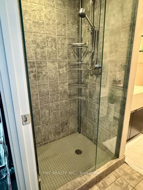 Photo 15 at 613 - 55 Stewart Street, Waterfront Communities C1, Toronto