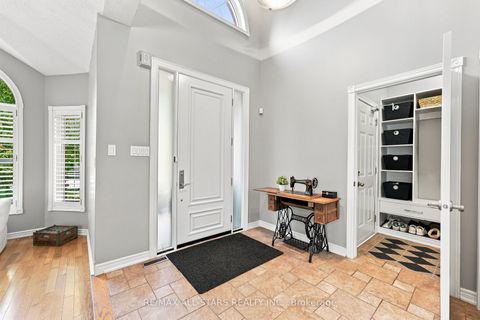 Photo 5 at 15 Ivygreen Road, Historic Lakeshore Communities, Georgina