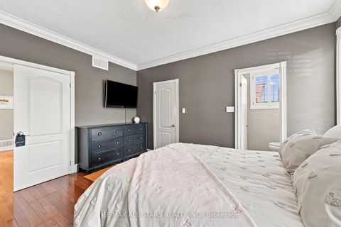 Photo 20 at 15 Ivygreen Road, Historic Lakeshore Communities, Georgina