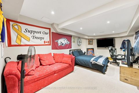 Photo 36 at 15 Ivygreen Road, Historic Lakeshore Communities, Georgina