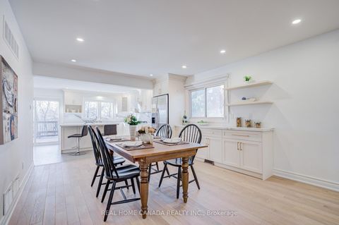 Photo 7 at 20 Saddletree Drive, Steeles, Toronto