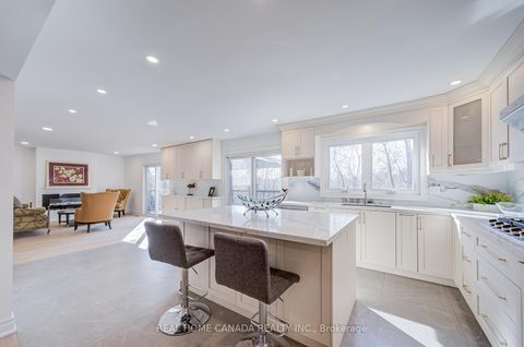 Photo 15 at 20 Saddletree Drive, Steeles, Toronto