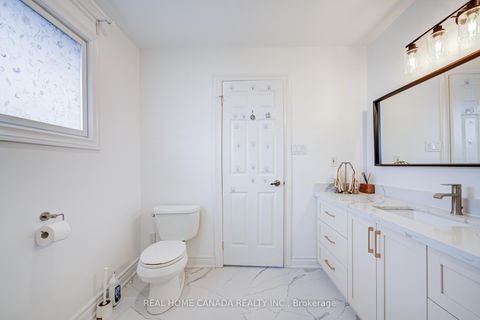 Photo 29 at 20 Saddletree Drive, Steeles, Toronto