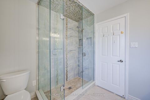 Photo 33 at 20 Saddletree Drive, Steeles, Toronto