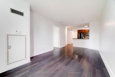 Photo 17 at 524 - 25 Greenview Avenue, Newtonbrook West, Toronto