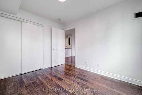 Photo 19 at 524 - 25 Greenview Avenue, Newtonbrook West, Toronto