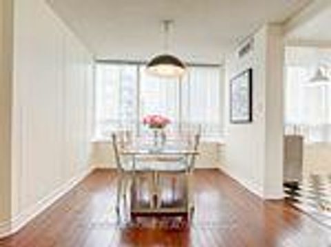 Photo 12 at 905 - 7 Bishop Avenue, Newtonbrook East, Toronto