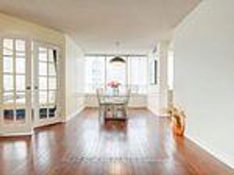 Photo 13 at 905 - 7 Bishop Avenue, Newtonbrook East, Toronto